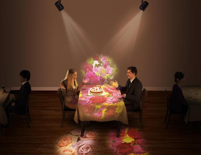 Panasonic te trae ‘Space player’, iluminación con proyección